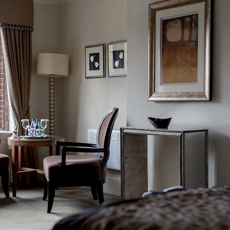 Western House Hotel At Ayr Racecourse Eksteriør billede