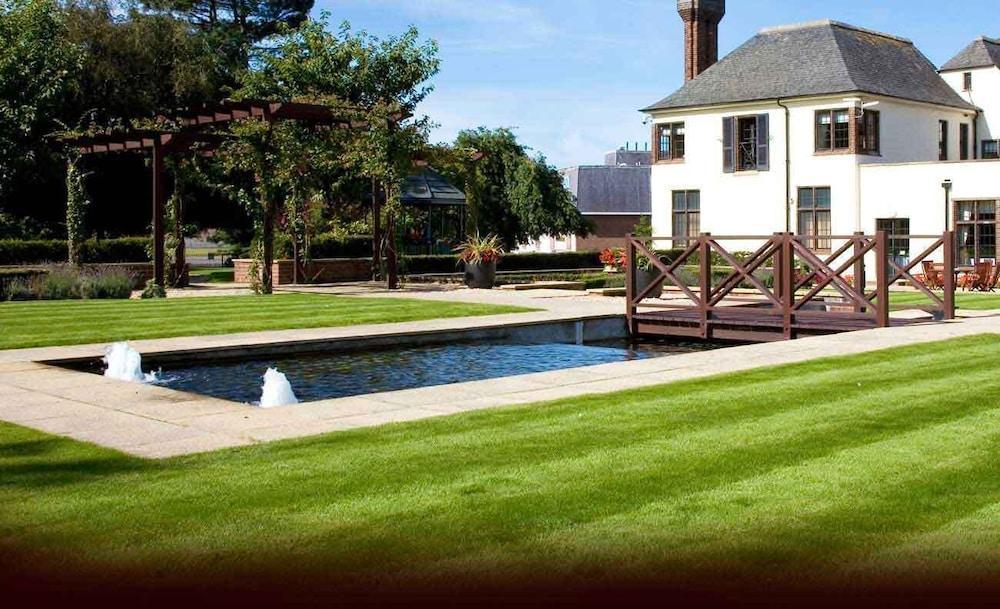 Western House Hotel At Ayr Racecourse Eksteriør billede
